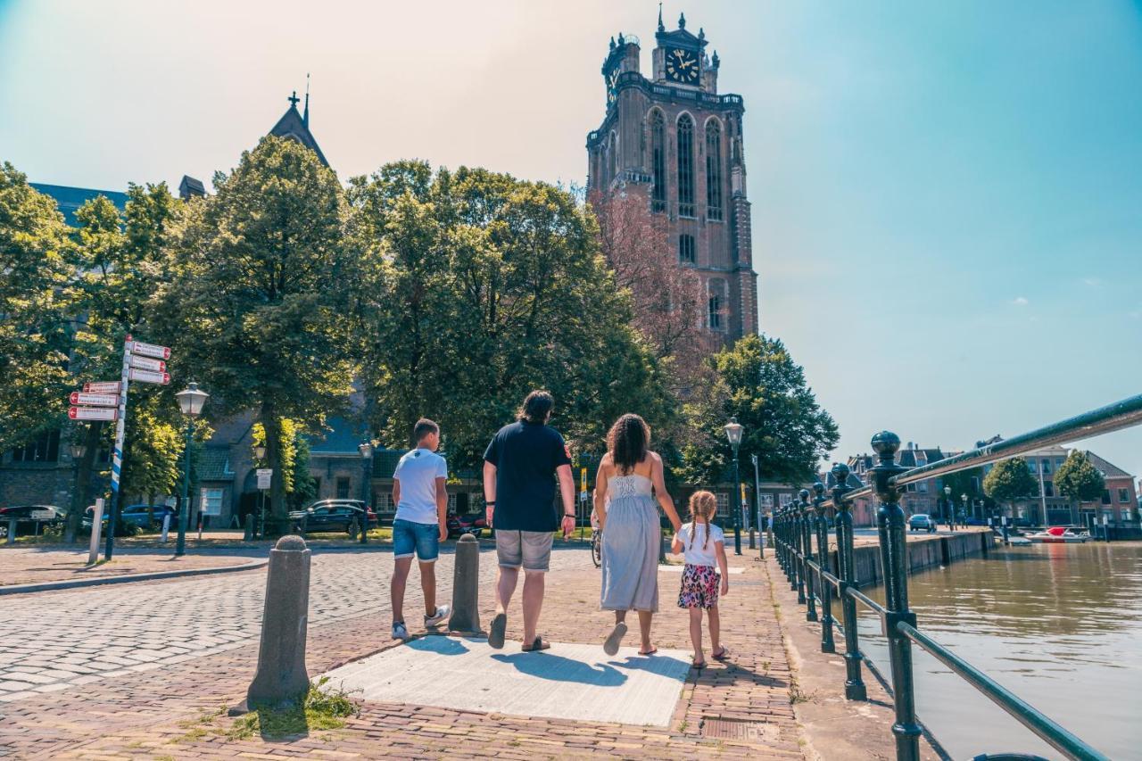 Europarcs De Biesbosch Hotel Willemsdorp ภายนอก รูปภาพ