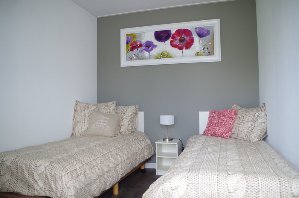 Europarcs De Biesbosch Hotel Willemsdorp ภายนอก รูปภาพ